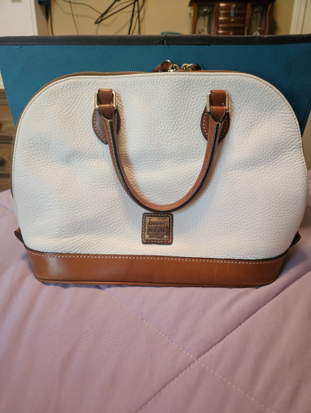 Dooney & Bourke Purse